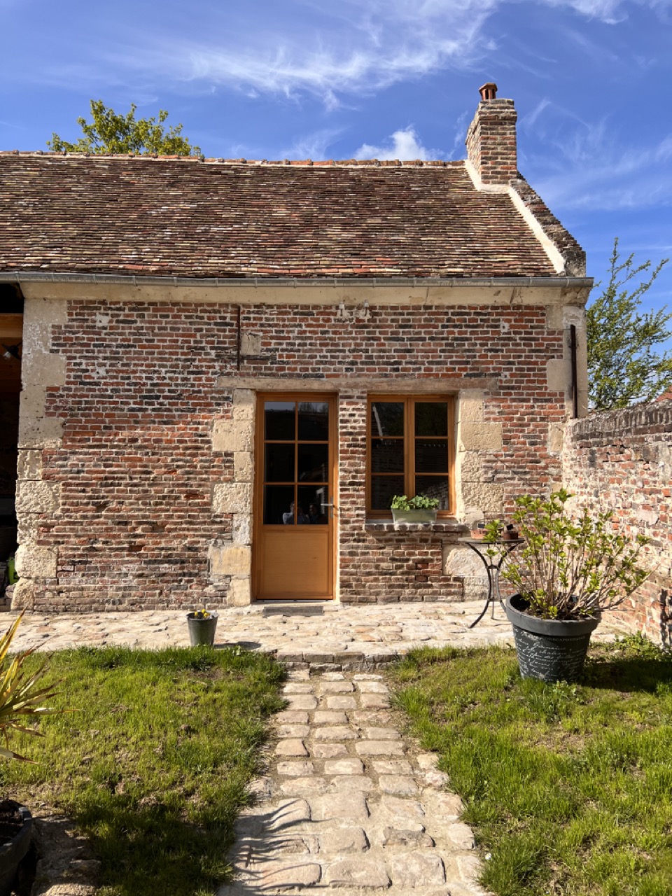 Façade Le Mont des Ormes